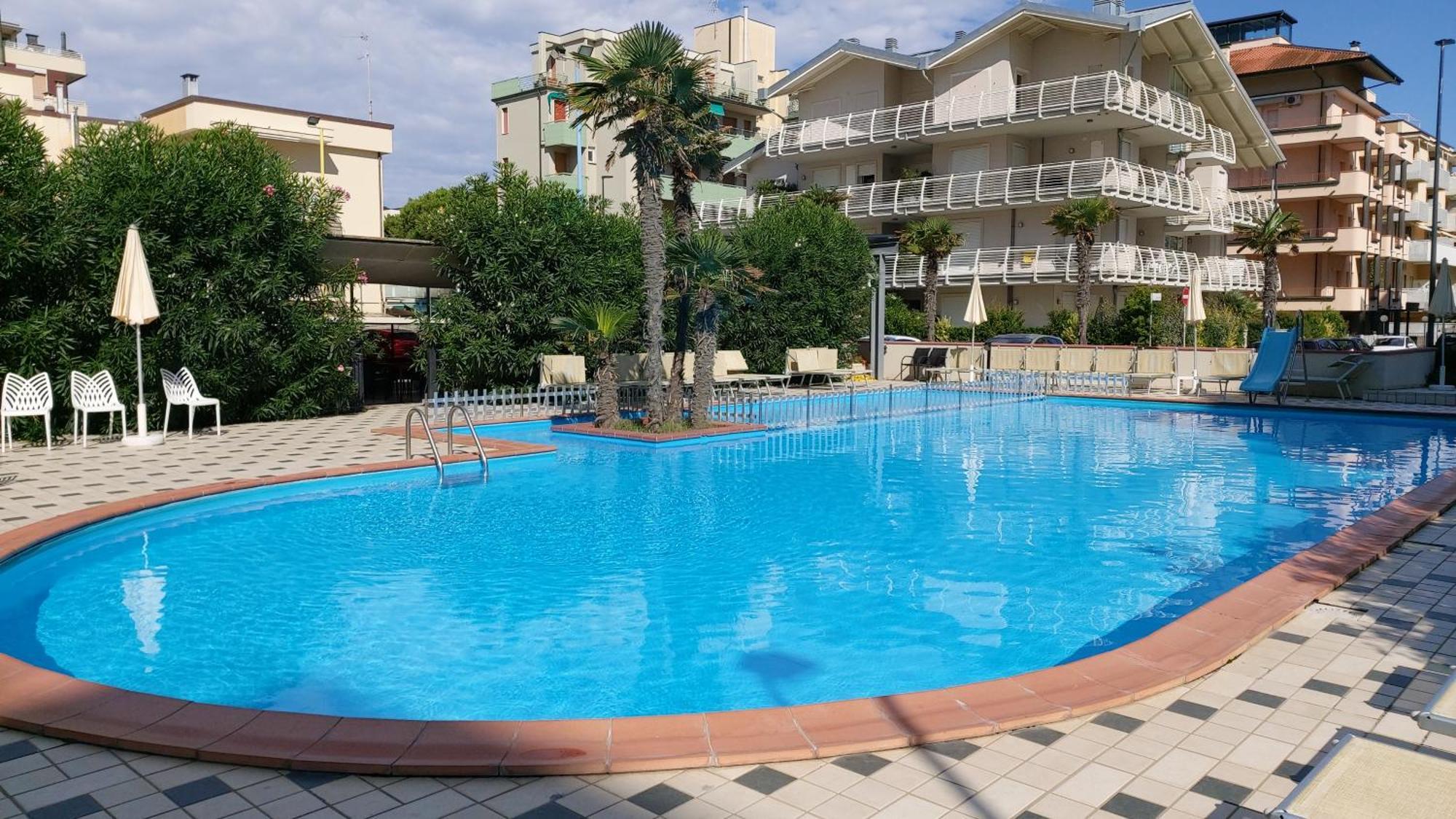 Hotel De Paris Lido Di Savio Exterior photo